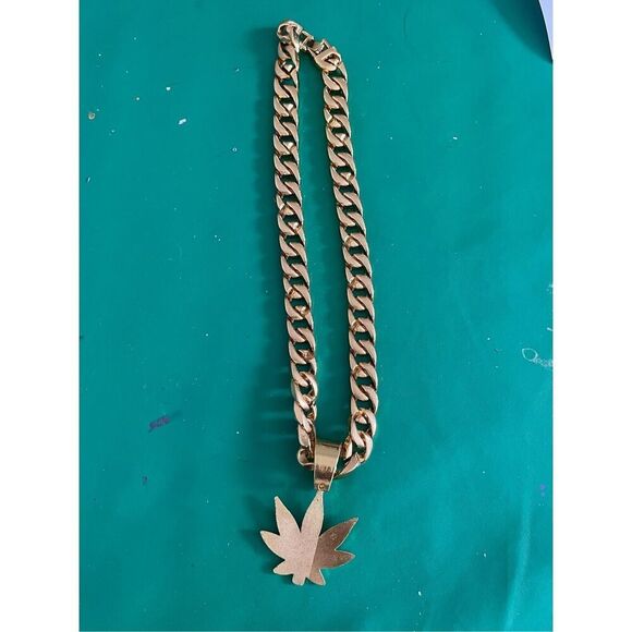 Funky Hip-Hop Punk Maple Leaf Pendant Necklace with Faux Diamond Accents - Picture 6 of 7